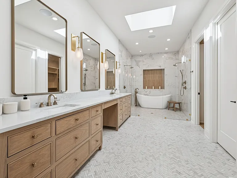 1323 Harding Pl — Photo 37