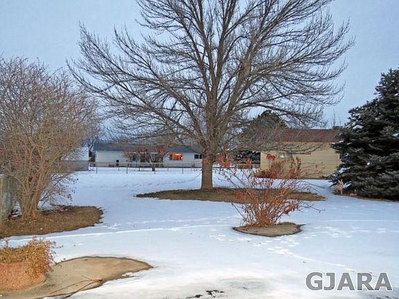 2nd image of 592 Briarwood Ln