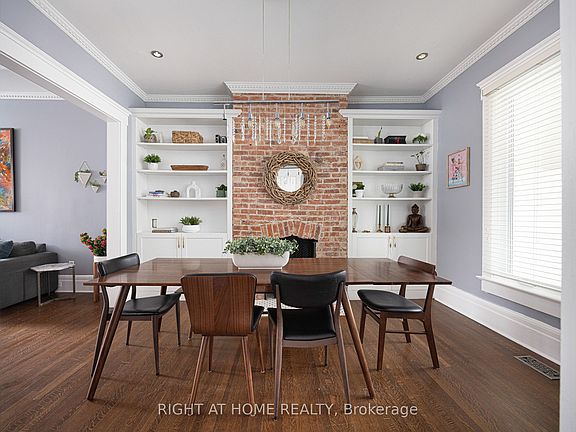 3rd image of 1069 Dovercourt Rd