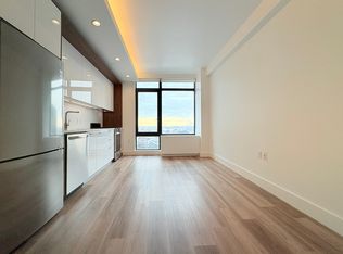 228 E 135th St APT 1610, Bronx, NY 10451