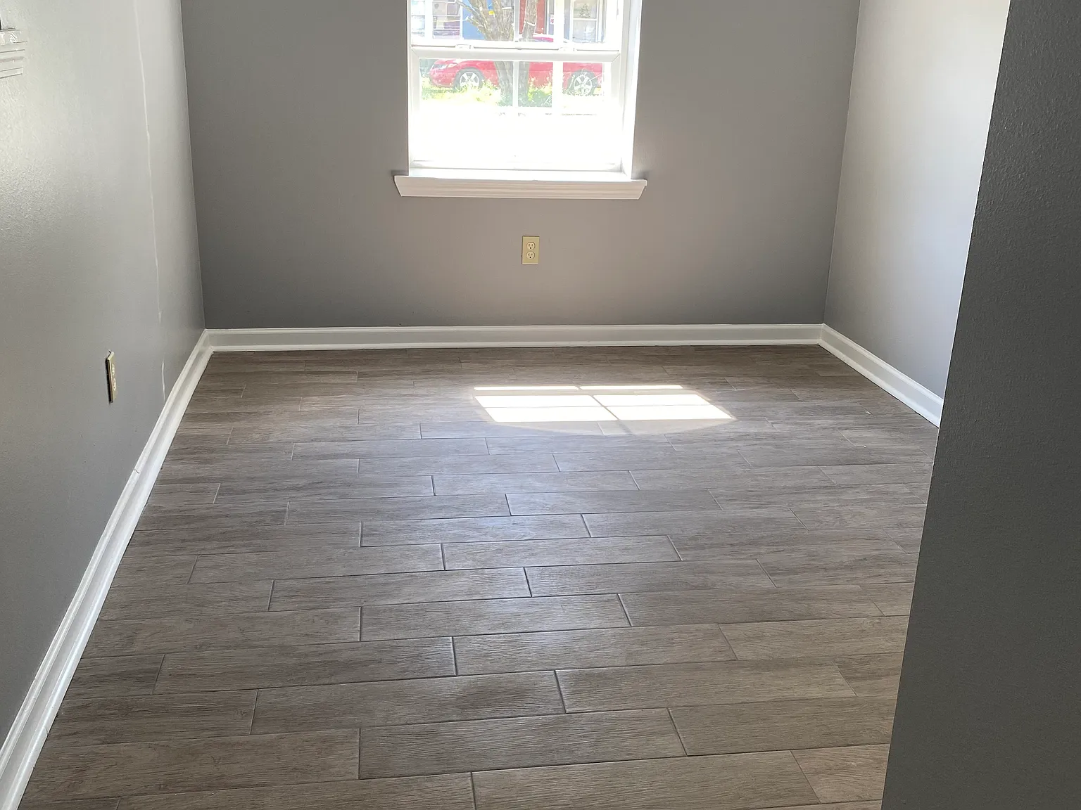 2 bed, 800 sqft, $1,000 — Photo 3