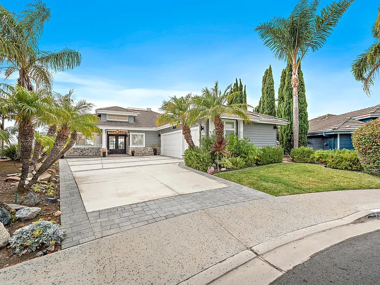 25256 Manzanita Dr — Photo 42