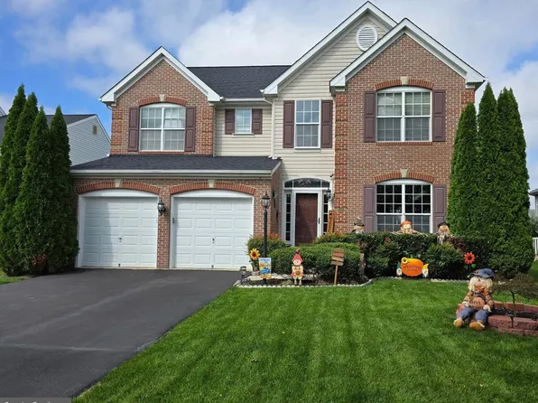 18214 Rockland Dr, Hagerstown, MD 21740