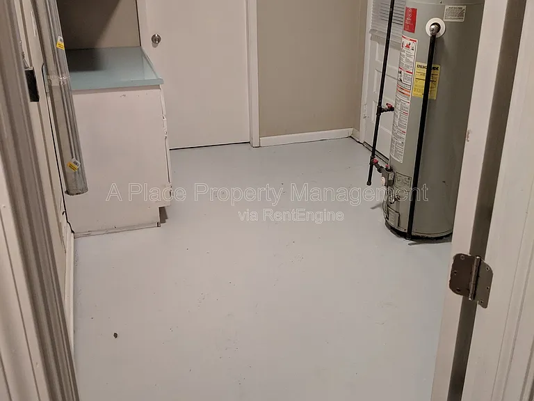 9215 Outerbelt Ct — Photo 15