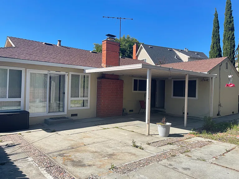 3420 Fleetwood Dr — Photo 37