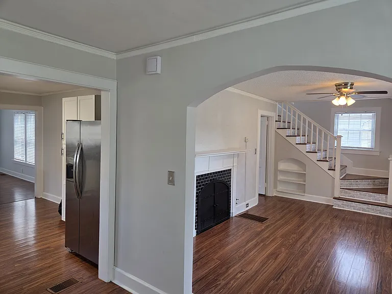 103 E Bearden St — Photo 2