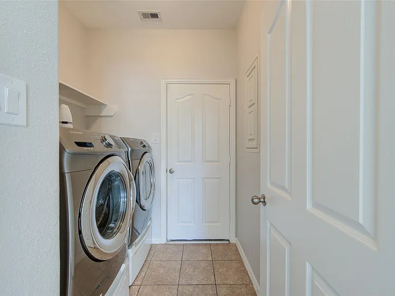 24615 Lakecrest Bend Dr — Photo 25