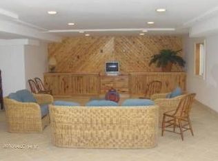 804 Ellen Way, Libertyville, IL