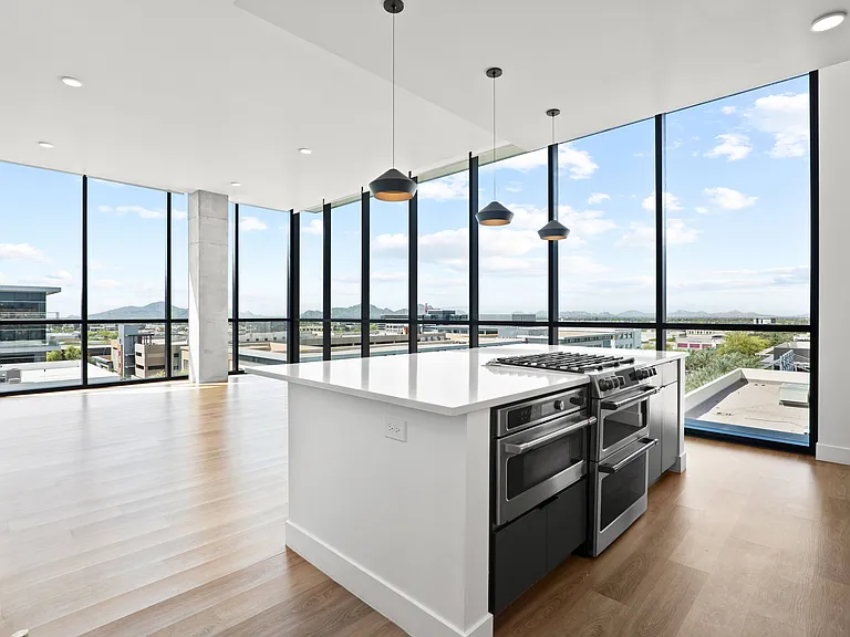 B11 Penthouse