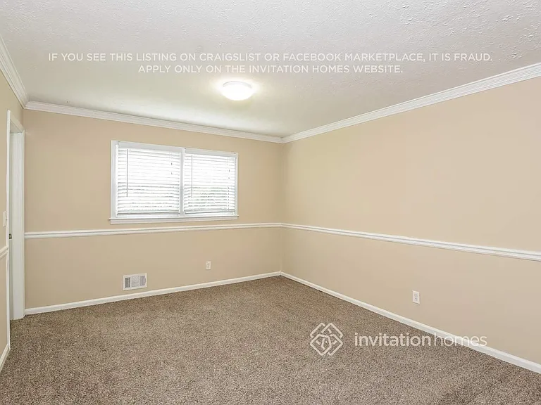 981 Flagg Way — Photo 13