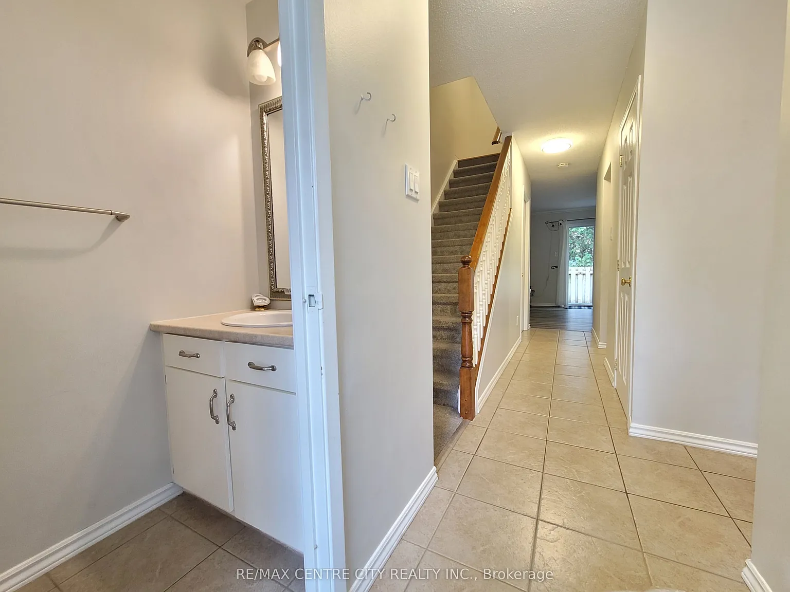 3 bed, $2,150 — Photo 3