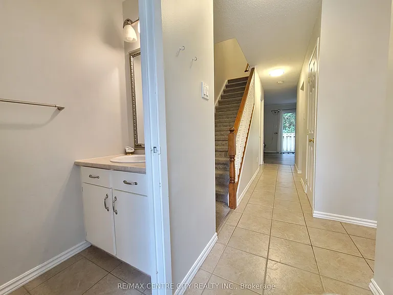 1247 Huron St — Photo 3
