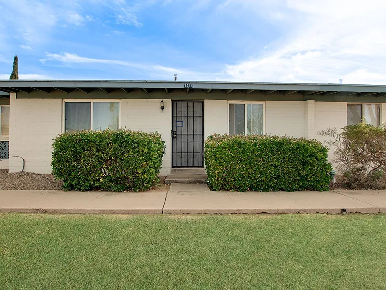 7455 E Desert Spring Dr — Photo 1