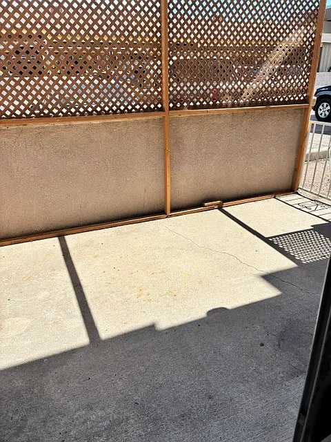 2 bed, 1.5 bath, 892 sqft, $1,250 — Photo 3