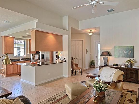 5th image of 5254 Eleuthra Cir