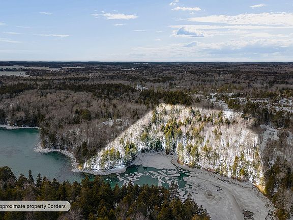 3rd image of 52 Atlantic Quarry Road