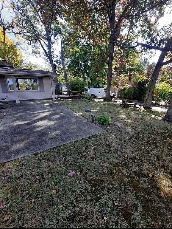 6475 Leytonstone Blvd photo 1