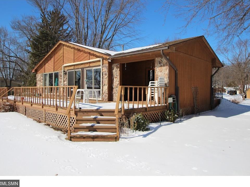 1st image of 18453 Lakeview Point Dr NE