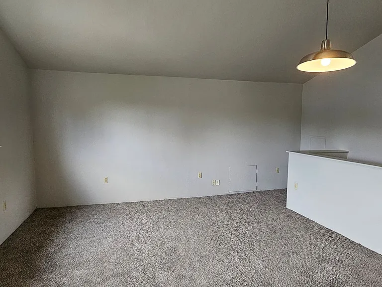 2264 Jefferson Ave SE — Photo 9