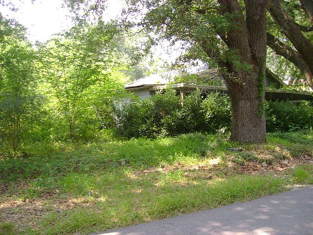 2nd image of 577 Orange Dr