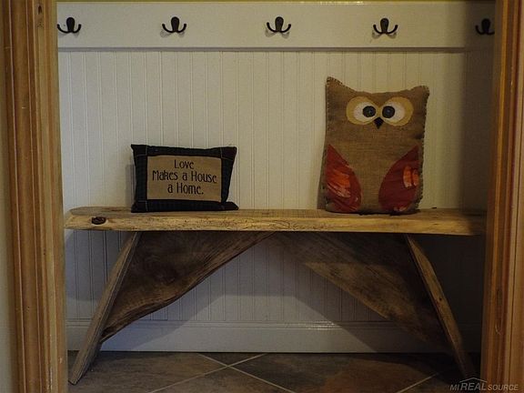 WHOOO wouldn't feel welcome walking into here?