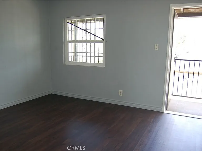 422 W Palm St #424-1/2D — Photo 6