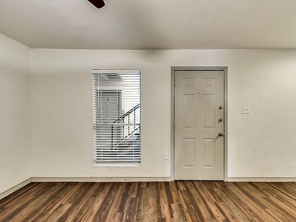 2nd image of 1502 N Peak St APT 5