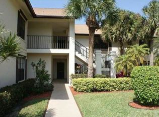 3407 Jog Park Dr, Greenacres, FL 33467