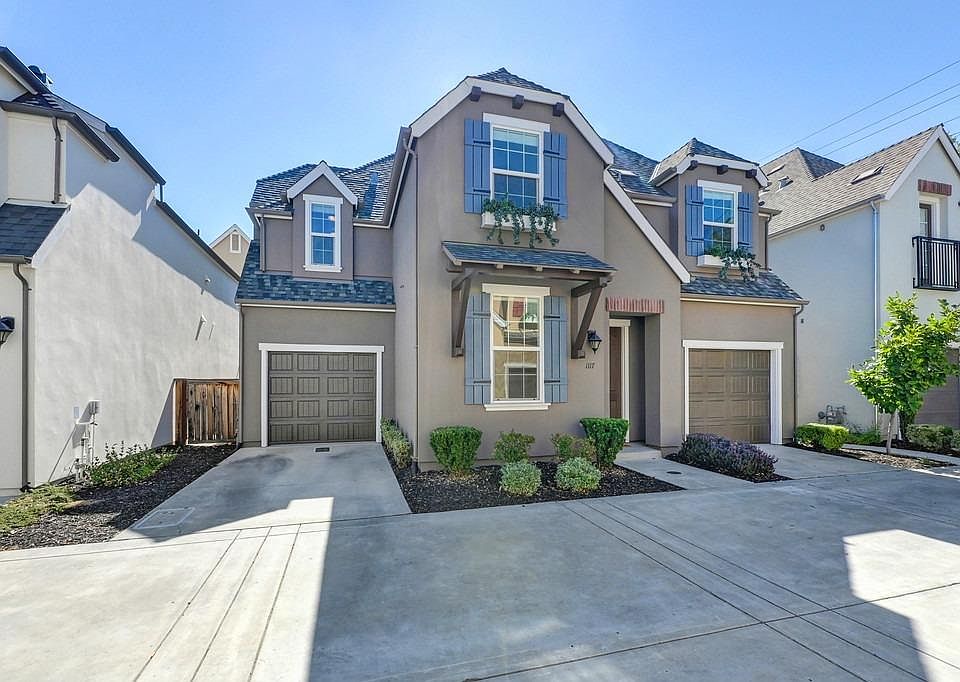 1st image of 1117 London Pl