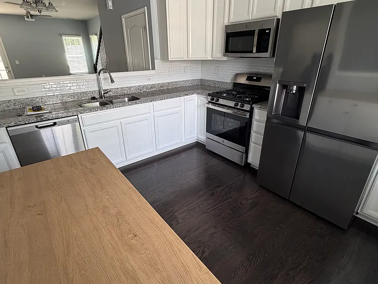 9311 Grand Valley Dr — Photo 1