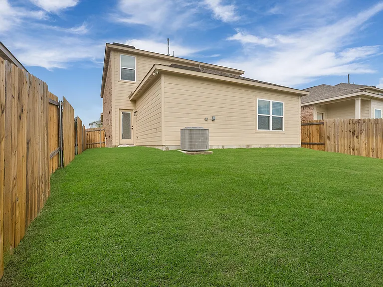 1309 Butler Ave — Photo 34