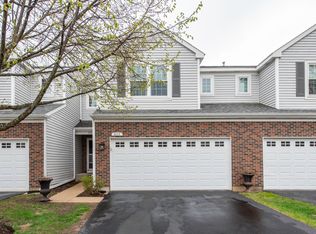 622 Winchester Ln, Lake Villa, IL 60046