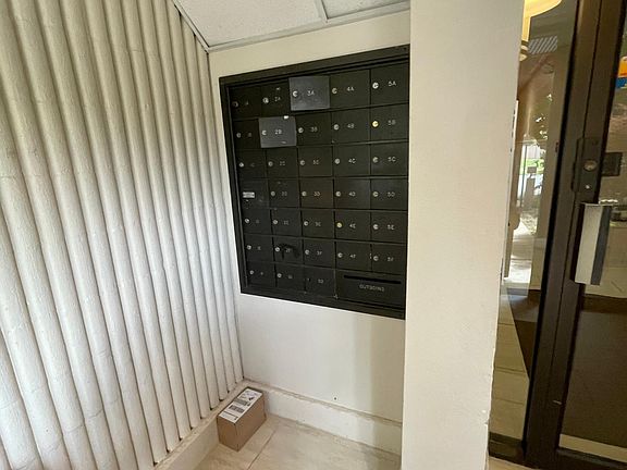 3rd image of 120 Sussex St APT 2A