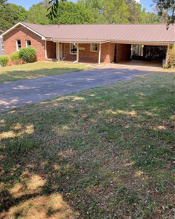 1st image of 305 Fernbank Ct