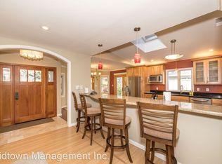 261 Walter Hays Dr, Palo Alto, CA 94303