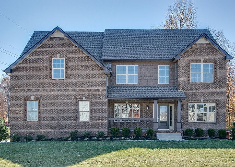 1st image of 470 Winding Bluff Way