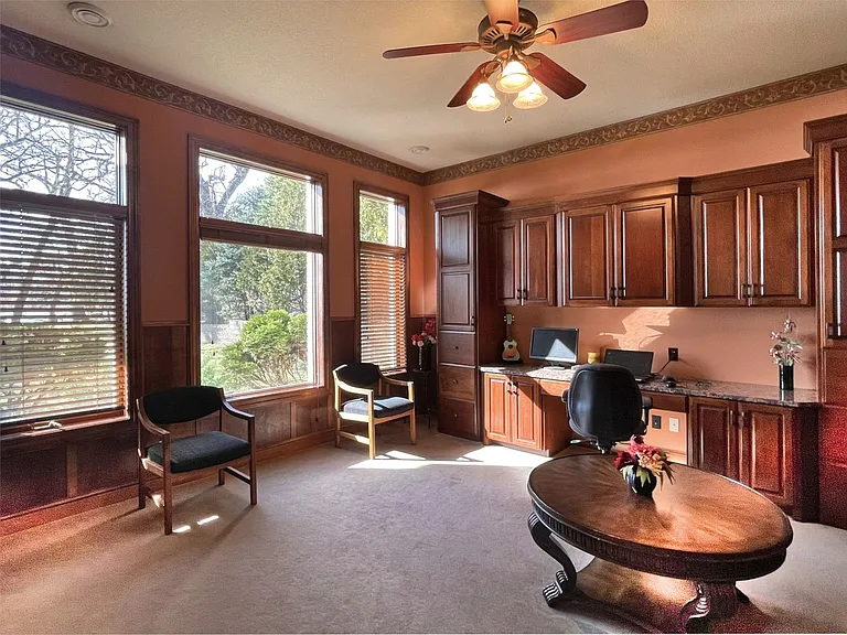3995 N Shore Dr — Photo 11