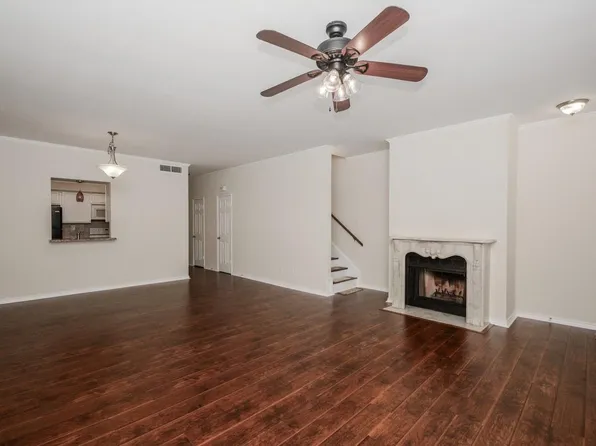 664 Wilcrest Dr #664, Houston, TX 77042