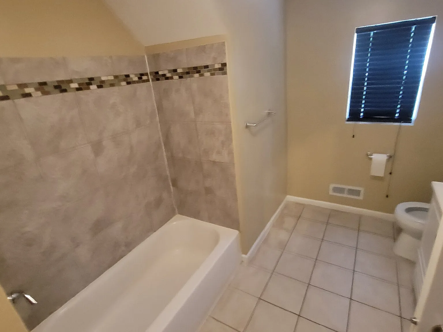 2 bed, 2.0 bath, $1,550 — Photo 3
