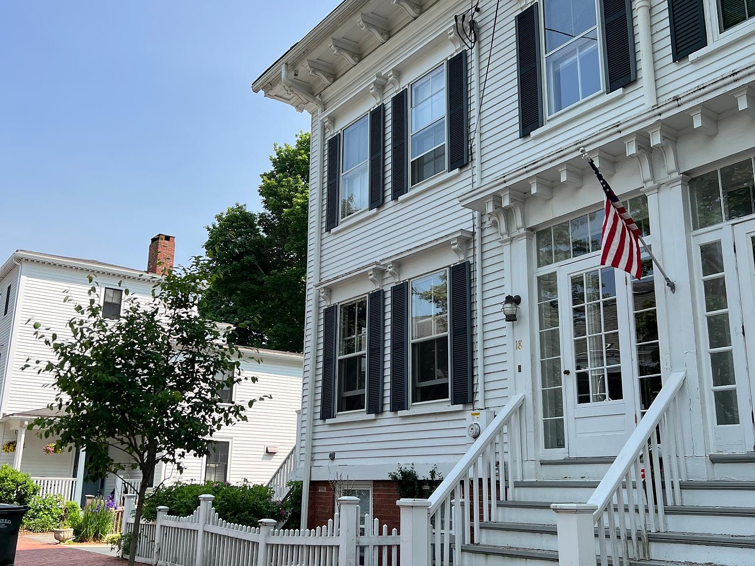 18 Spring St, Newburyport, MA 01950 | Zillow