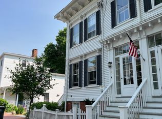 18 Spring St, Newburyport, MA 01950