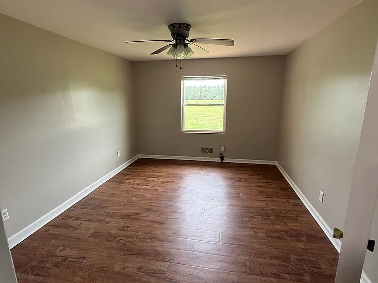 567 Jordan Rd — Photo 17