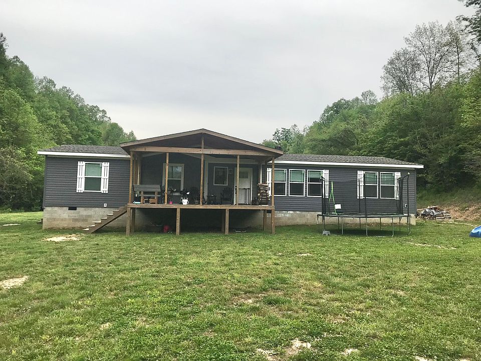 1st image of 528 Skaggs Dr