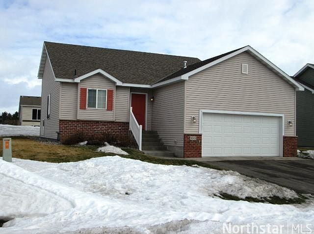 1st image of 1513 Park View Ln NE