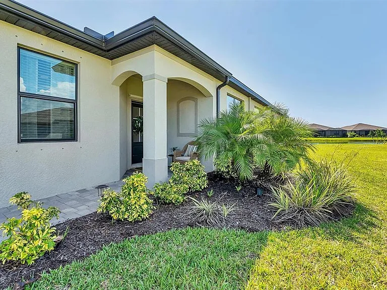 2049 Bonito Way — Photo 1