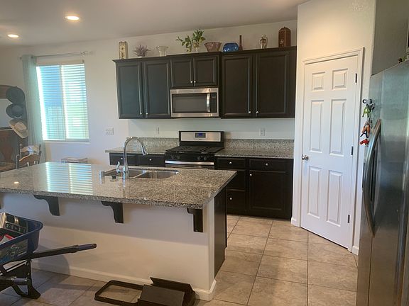 Kitchen 
All furniture will be removed