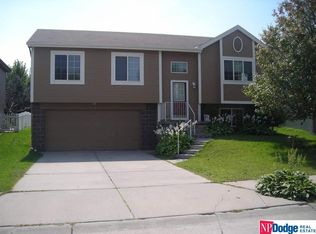 18705 U St, Omaha, NE 68135