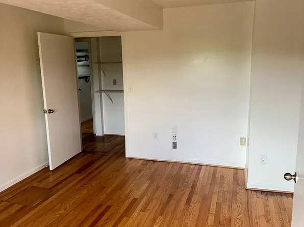 3501 Prices Fork Road, 3501 Prices Fork Rd APT A, Blacksburg, VA 24060