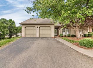 1310 Grantland Pl, Greensboro, NC 27410
