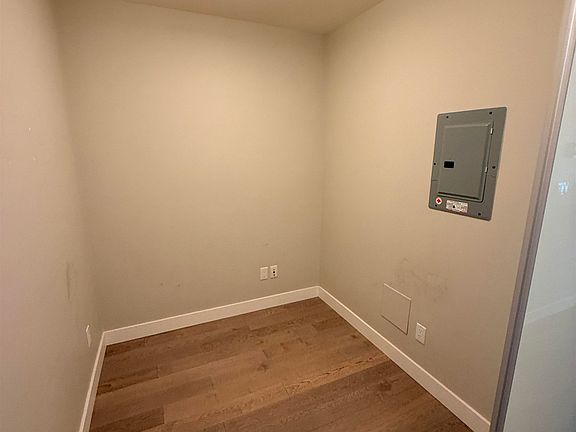 4th image of 3080 Gladwin Rd #113